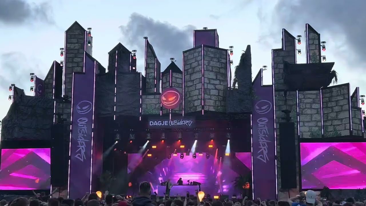 Dagje Outsiders - Outsiders Huisje op Wielen Remix Live Den Haag Netherlands 27-07-24