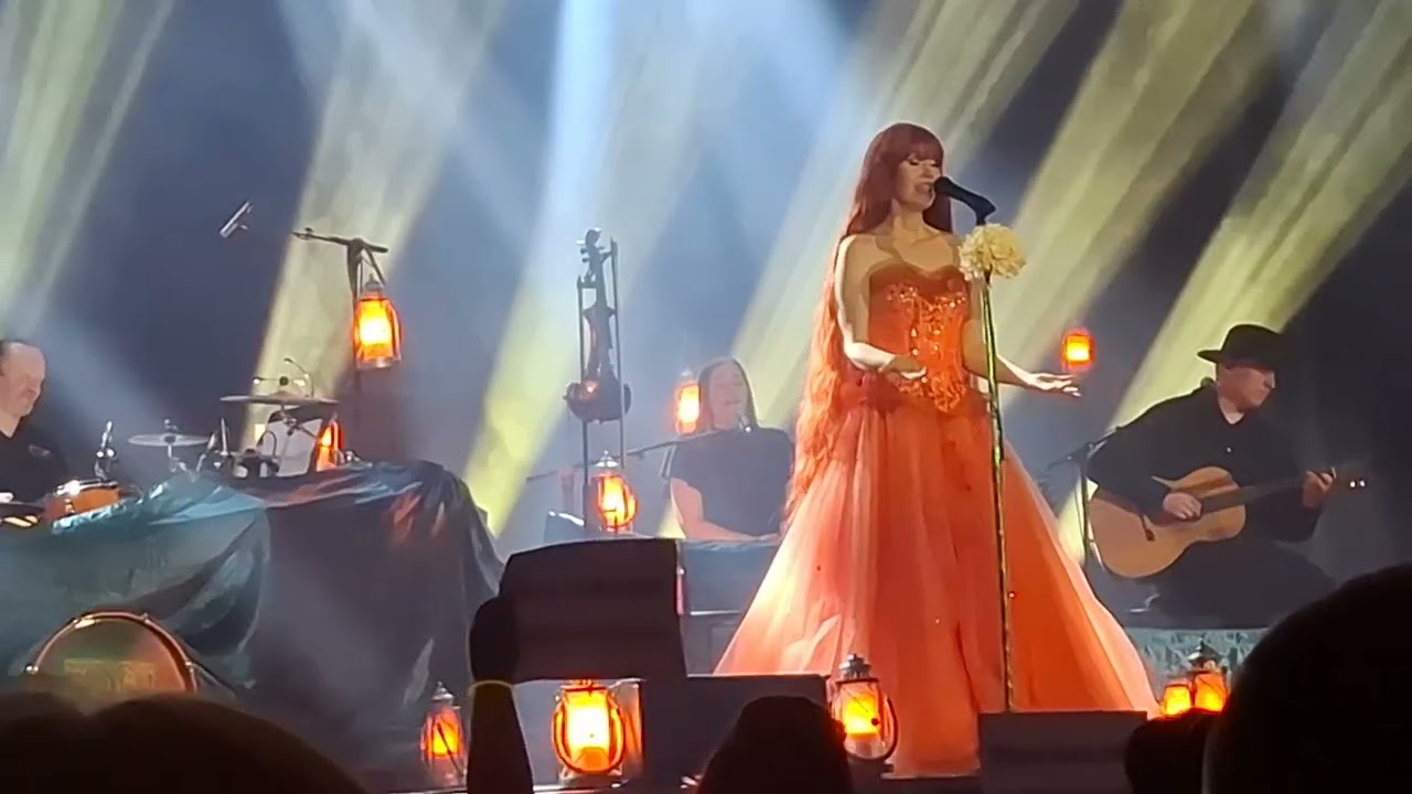 Auri - Shieldmaiden (Warsaw 4.10.2025) @live @concert @warszawa @warsaw @nightwish @aurilive