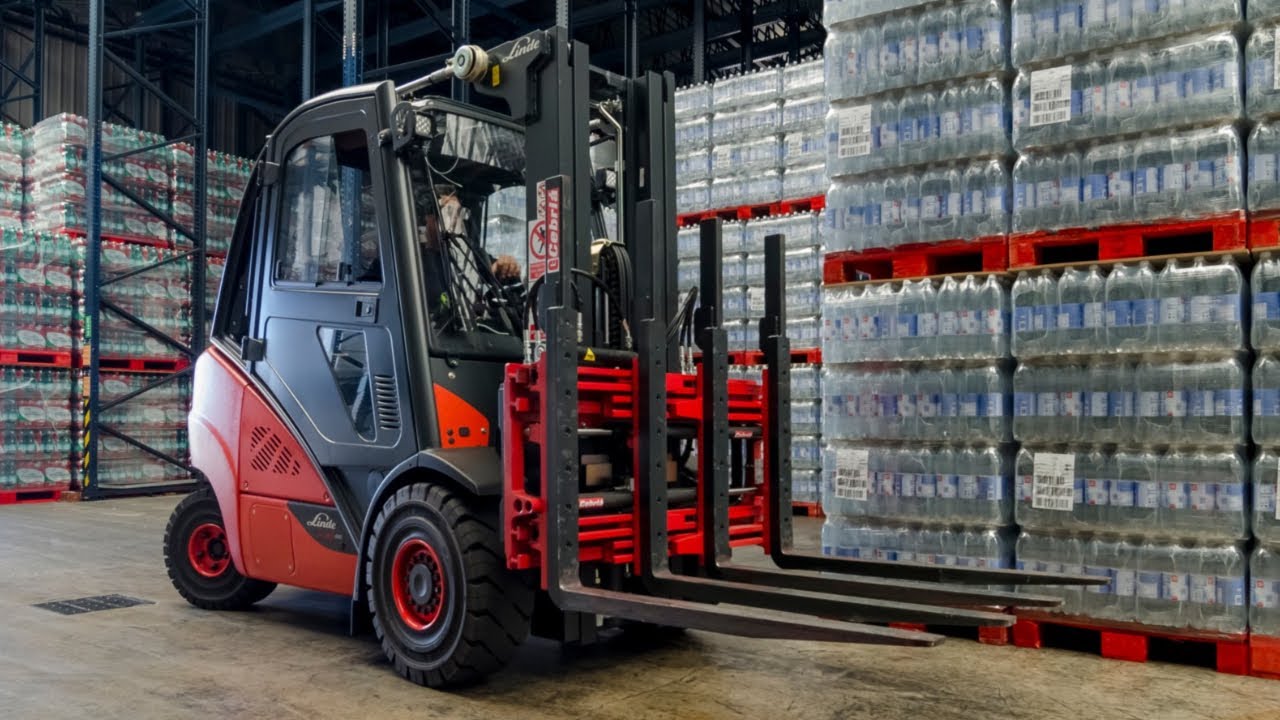Auch im Sommer einen k&uuml;hlen Kopf bewahren [Anwenderbericht] - Linde Material Handling [DE]