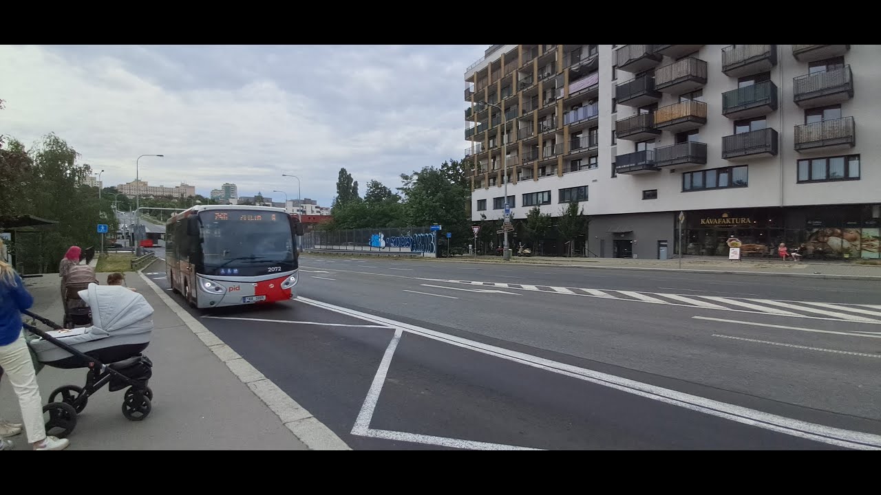 Linka 246 v úseku Poliklinika Modřany - Zličín 