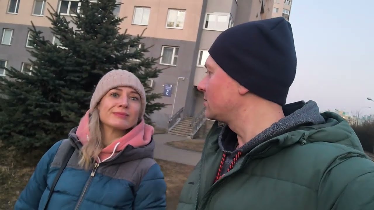 Весна пришла, гормоны играют #французскийбульдог #собакиприколы #бульдоги #прогулкассобакой #собаки 
