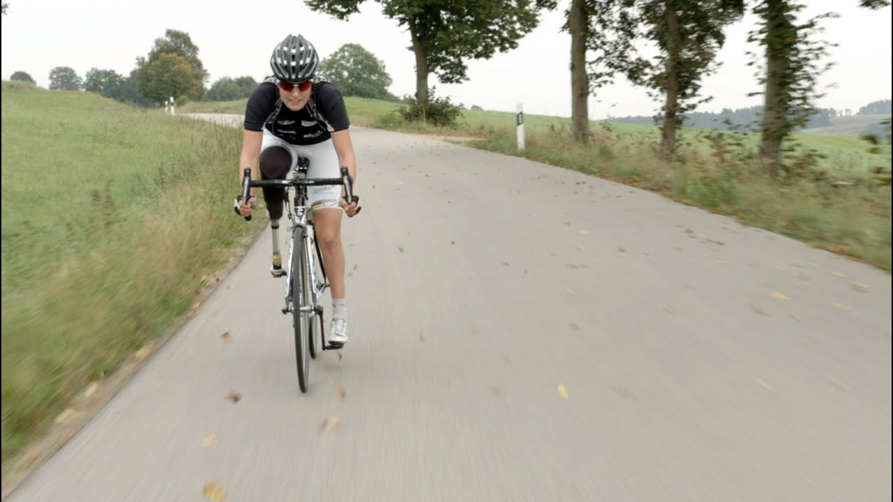 Denise Schindler to become world's first Paralympic cyclist to use 3D-printed prosthesis