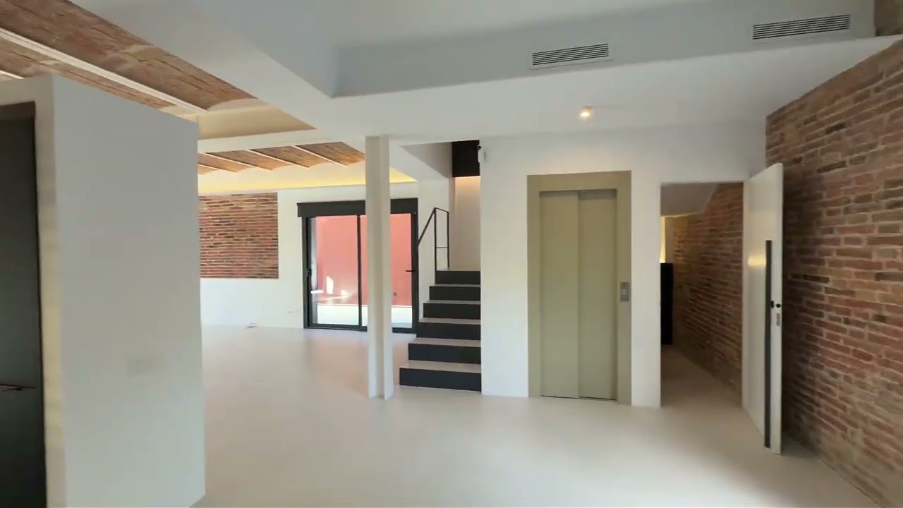 CASA REFORMADA CON JARDÍN EN SARRIÀ (BHHS-BCN-0721)
