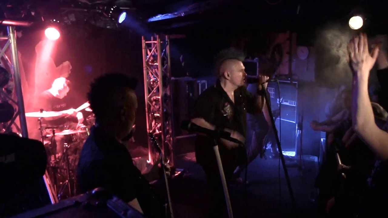Klamydia - Pelasta! (live at Kuopio 5.4.2013)