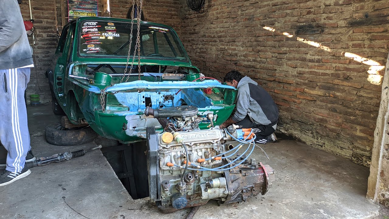 PREPARANDO EL VANO MOTOR DEL FIAT 147 ✔ SE VIENEE  🧨 - Radialero Team