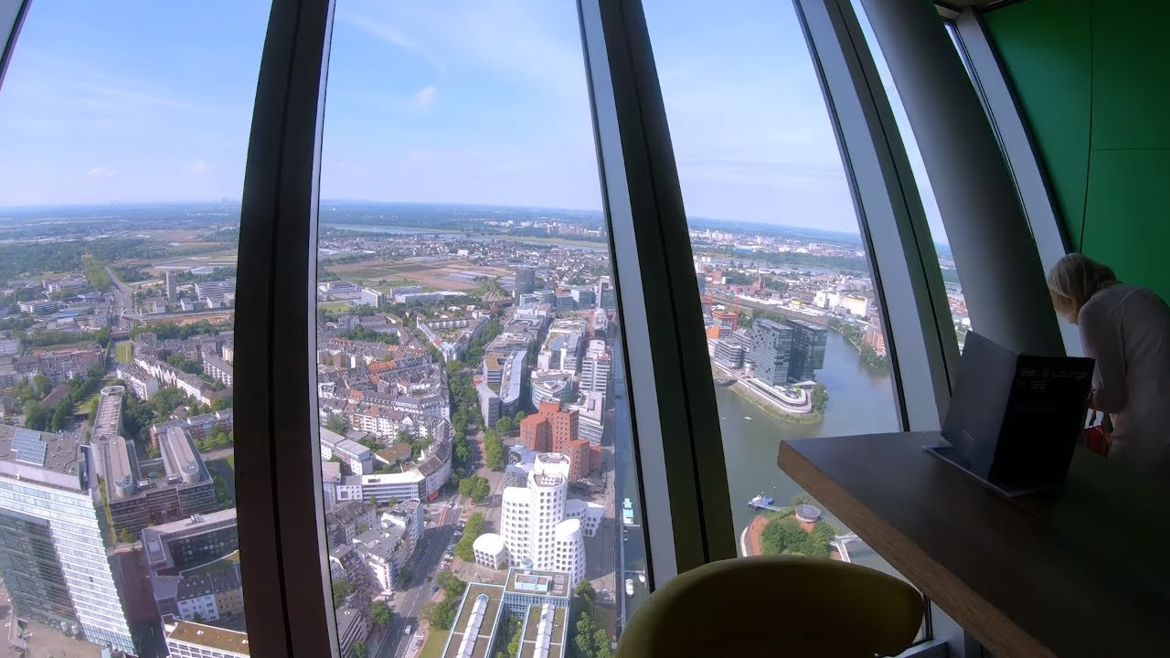 Visiting the Rheinturm Düsseldorf | Germany
