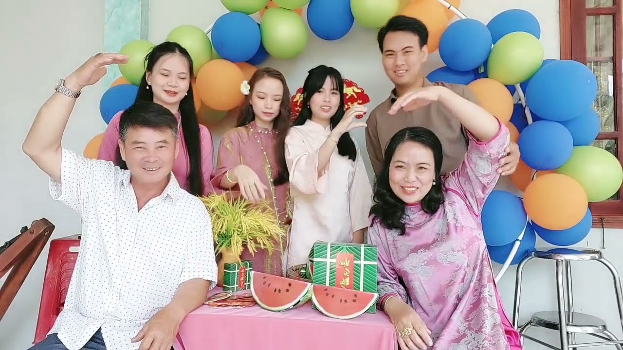 Mùng 1 Tết Bính Ngọ 2026 #linhlinhngoc #lilylilytv