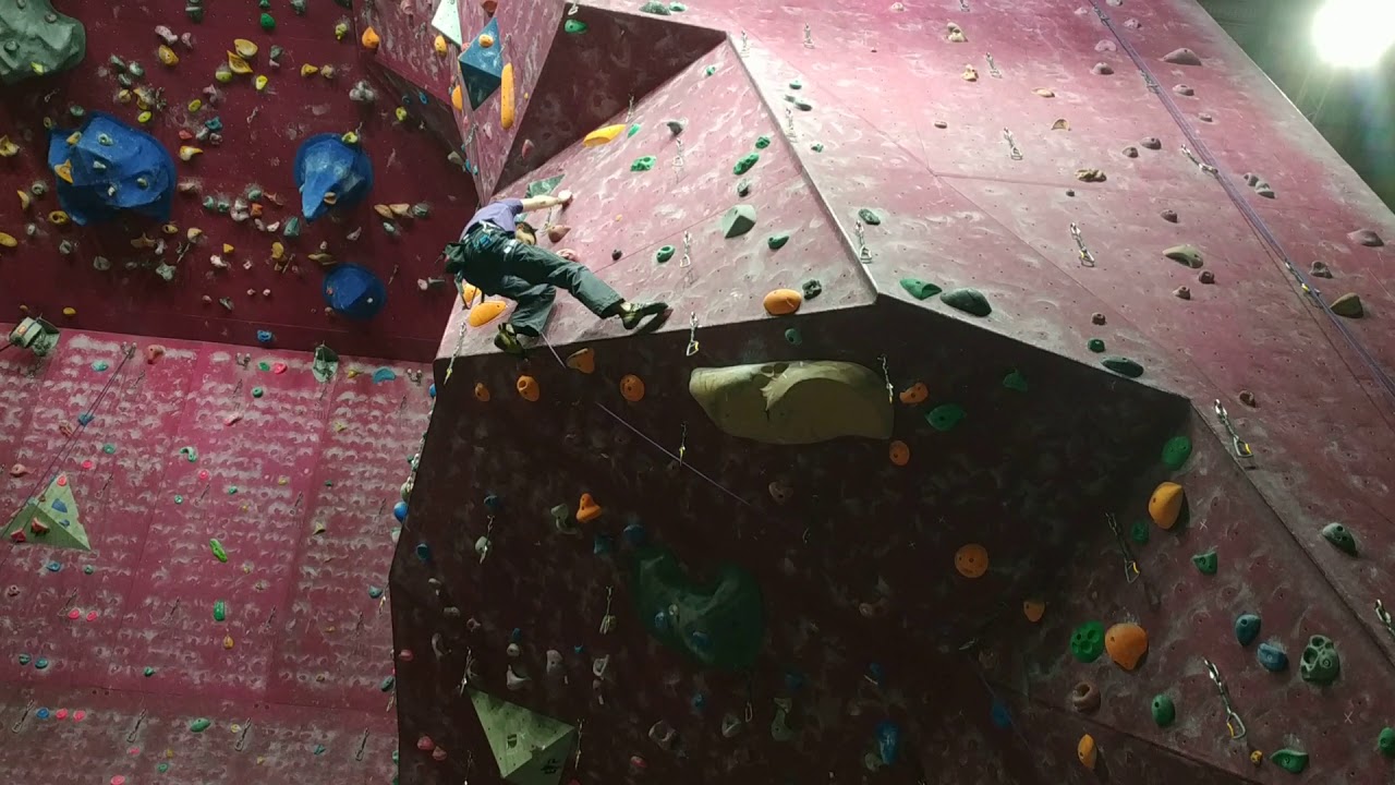 Escalade Cime Altitude Dijon - 7a+/7b dévers