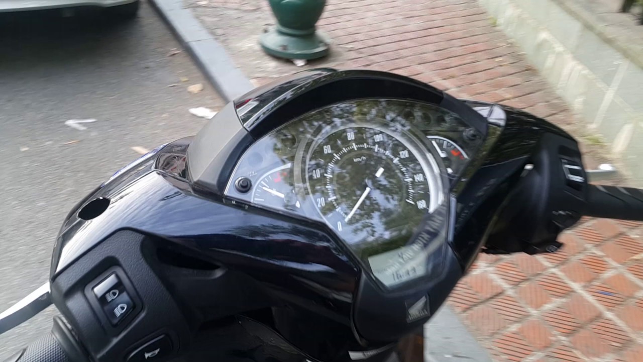 My brand new Honda SH 150i ABS 2017. #honda #sh350i #sh350 #scooter #motorcycle #sh150abs #sh150i