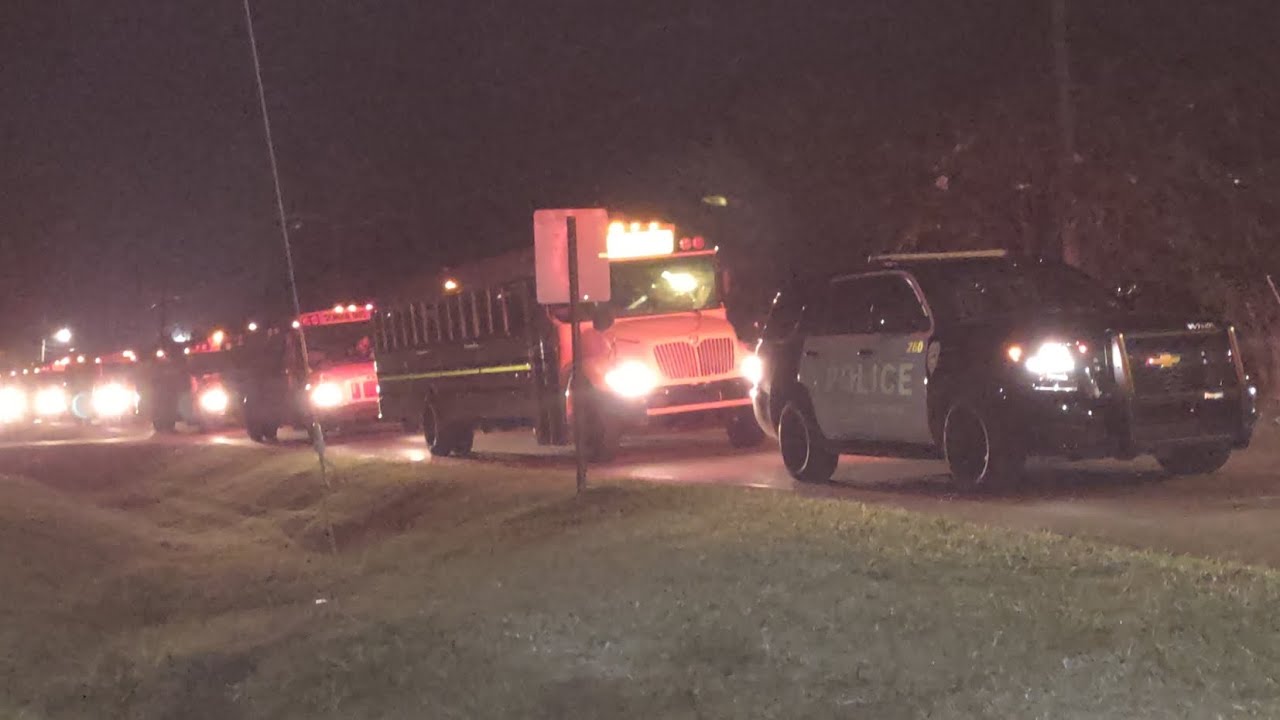 School bus convoy with police escort - One of my coolest videos yet!