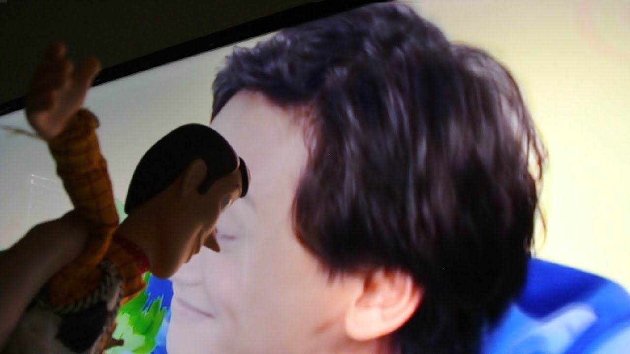 Woody Watches Blues Clues & You COMMENTARY VIDEO VIACOM DON'T SUE ME