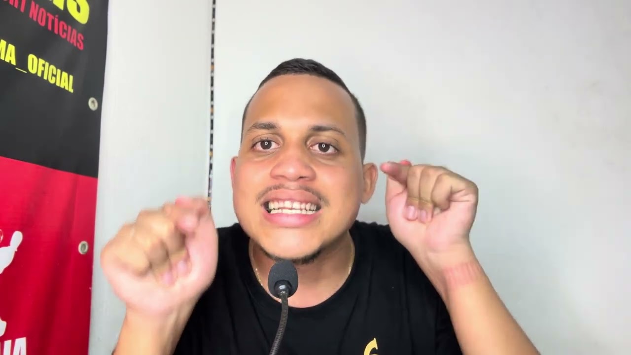 QUEM MANDA EM TU SOU EU TRICOLOR… DÊ A BENÇA A PAINHO LOGO 😂😂