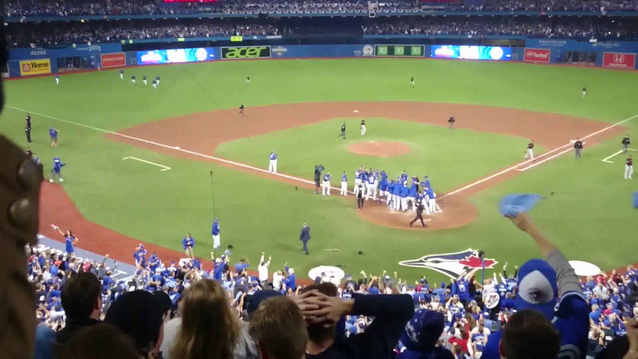 Edwin Encarnacion Walk-Off Home Run - AL Wild Card - Oct 4, 2016
