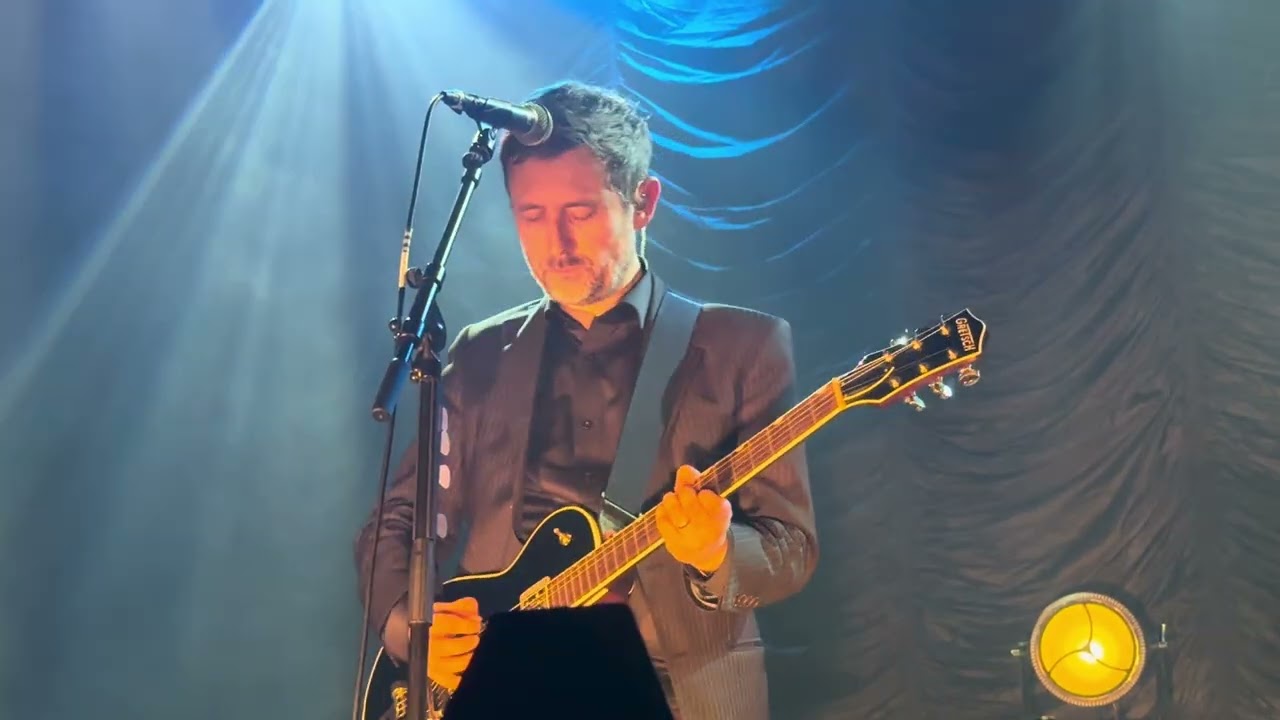 The Divine Comedy « The Heart Is A Lonely Hunter » Salle Pleyel 02032026 Paris France 