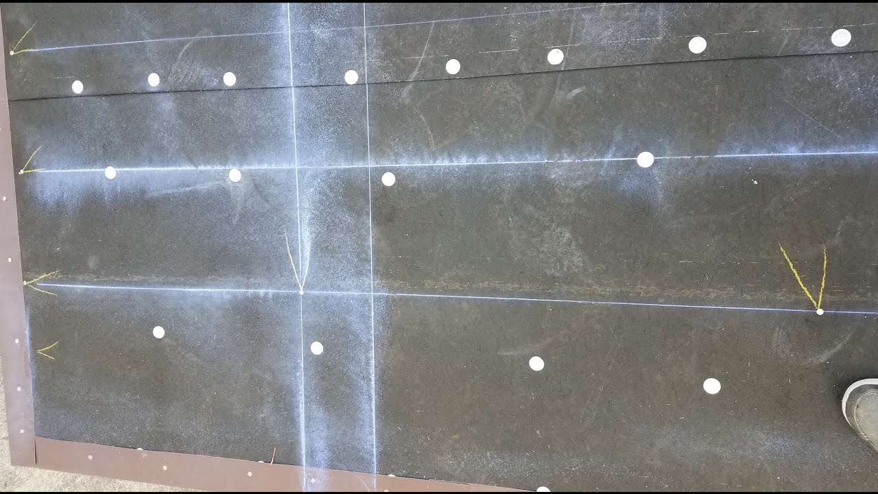 Asphalt Shingle Panel Layout - Vertical Lines for 3-tabs