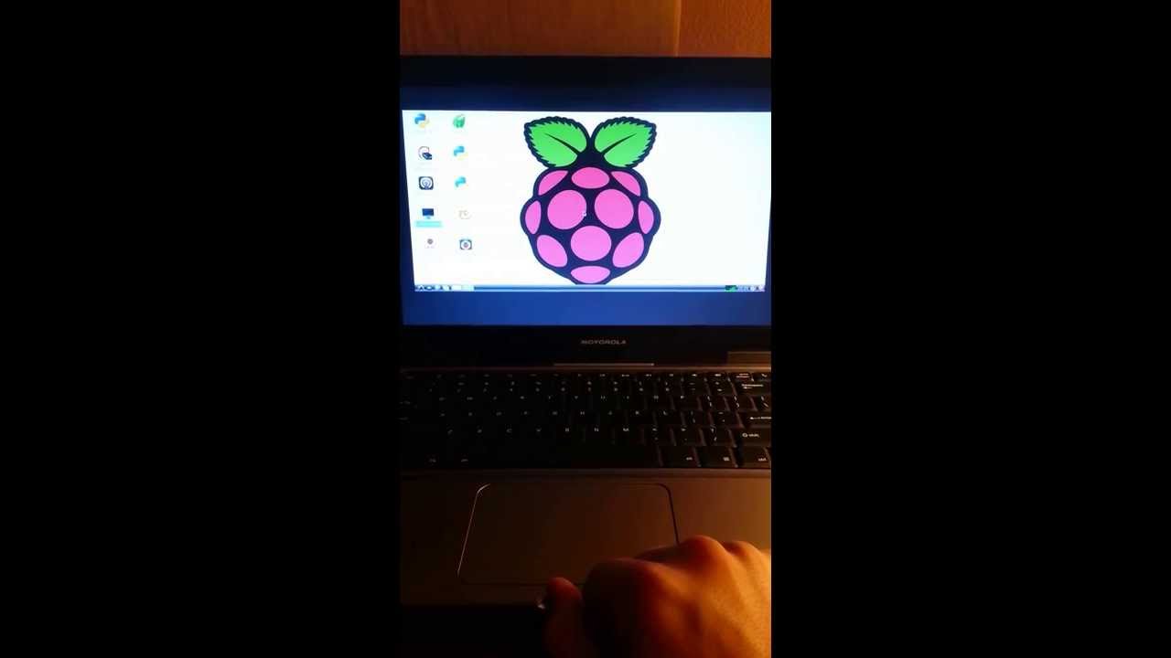 Raspberry Pi working on the Lapdock 500