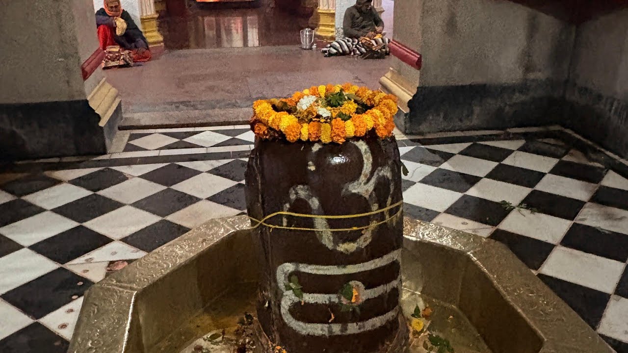 बसंत पंचमी की हार्दिक शुभकामनाएं 🙏 अरुण अनीता ब्लॉग लाइव में आप सबका स्वागत है 🙏 राधे राधे
