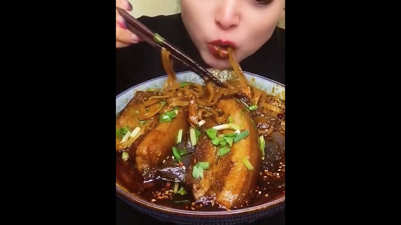 Mukbang Asmr Eating Braised Pork, Braised Noodles