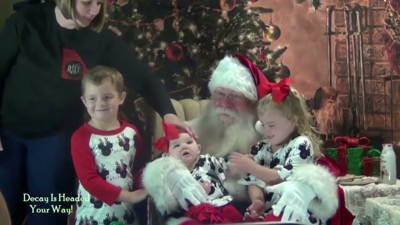 Children move! I'm filming Santa.