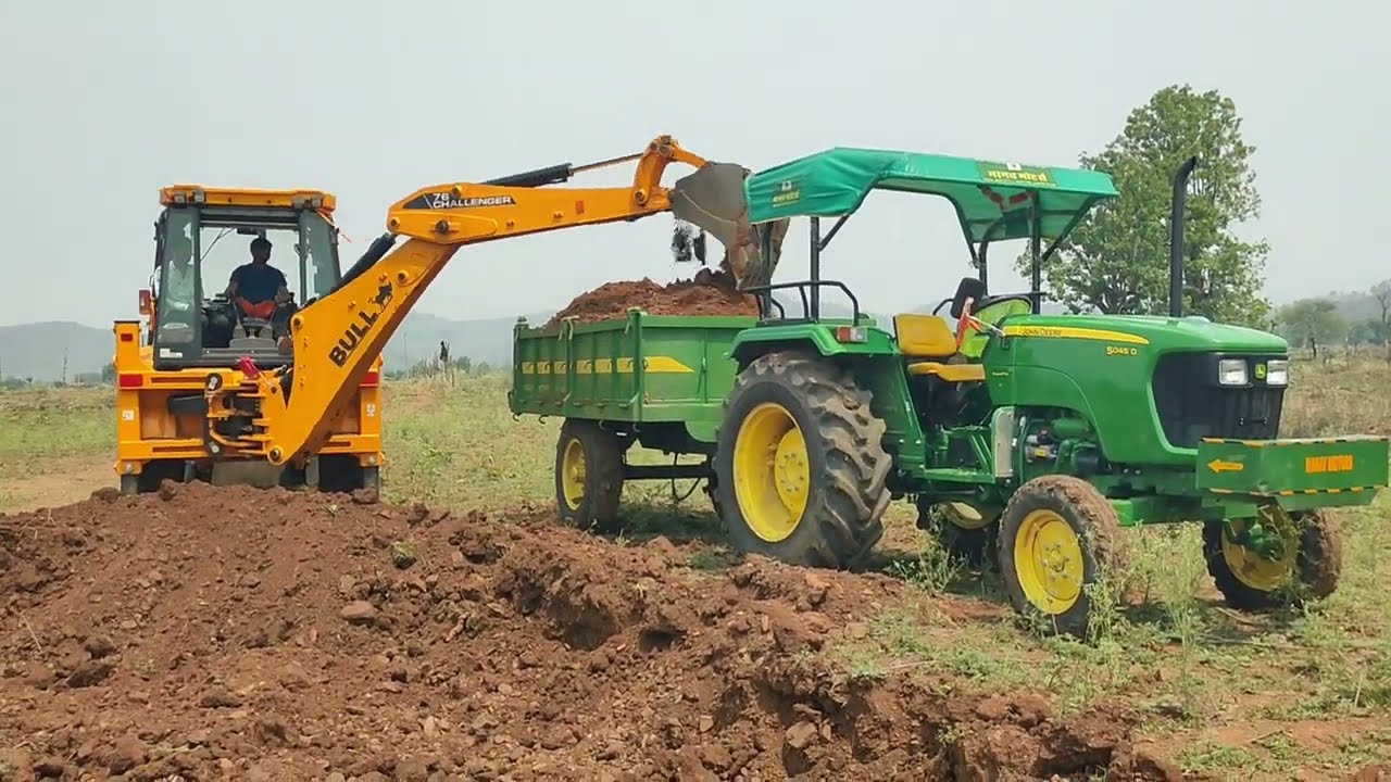 How to Install Drainage Chambers Fast with JCB 3DX Super 4x4 - jcb video