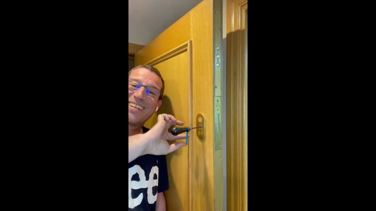 APERTURA por GANZUADO con MAGIC KEY de cerradura de seguridad MCM de gorjas🔑