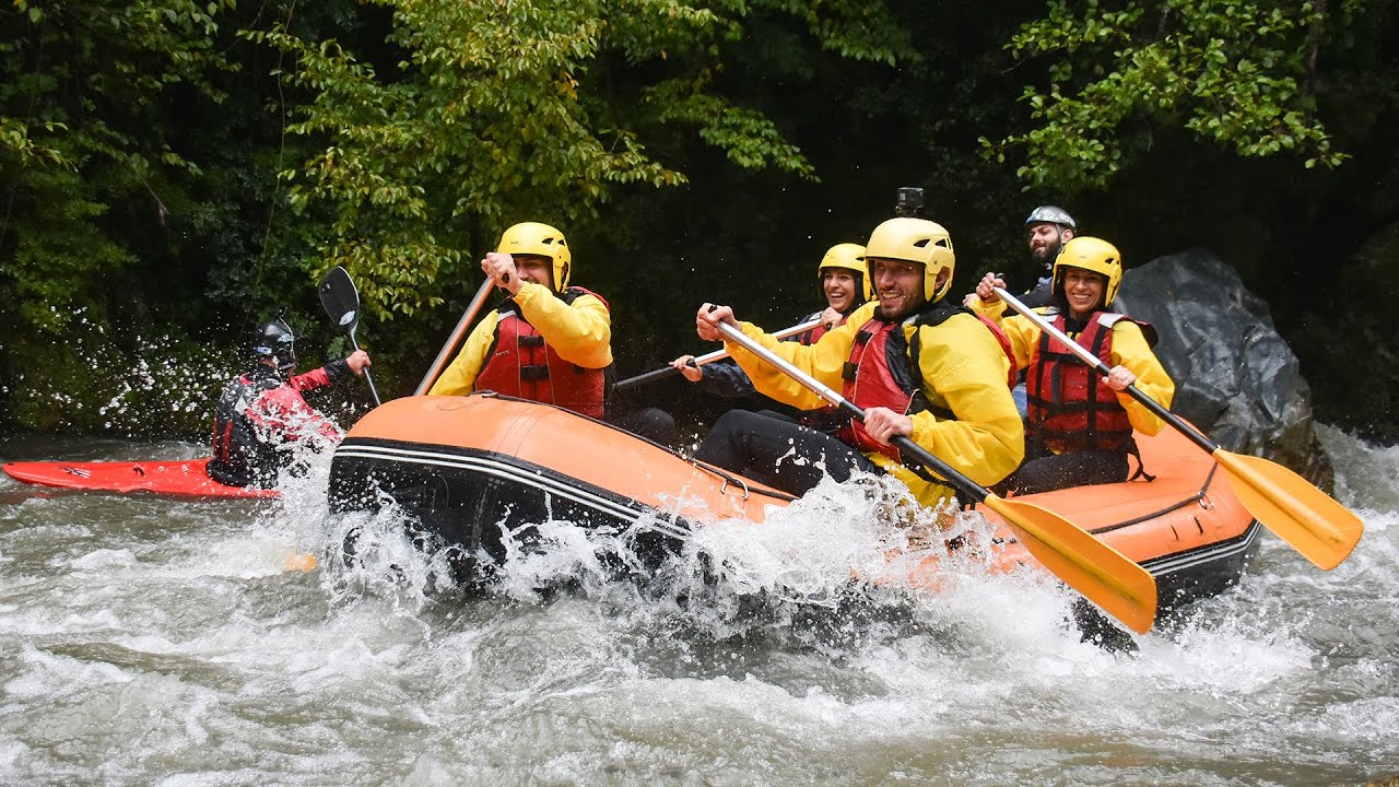 RAFTING FIUME LAO! Tra Pioggia e Tempesta! • GoPro Hero 10 Black