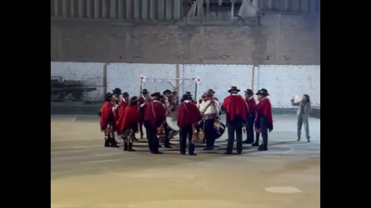 MIX de SIKURIS RUNA TAKI en el Aniversario de Qhantati Ururi base Lima.
