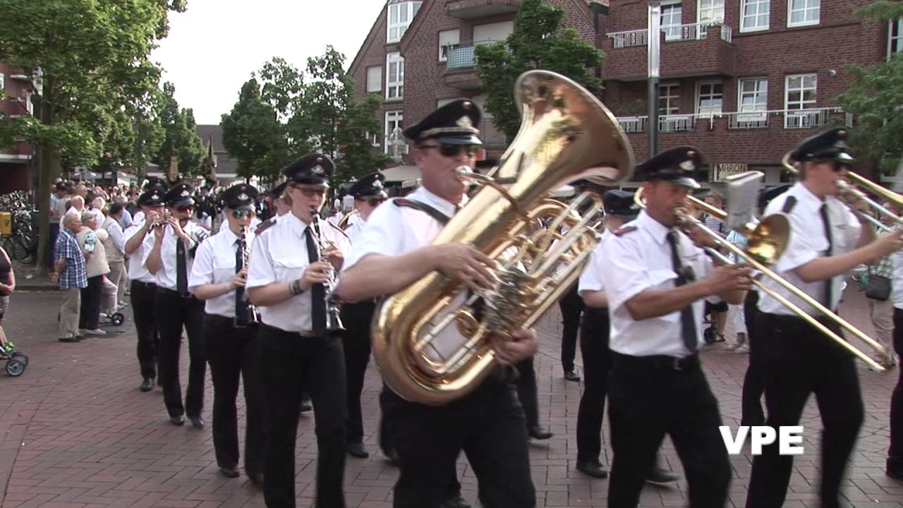 Schützenfest 2016 - Dorfbauern bei der Ringpolonaise
