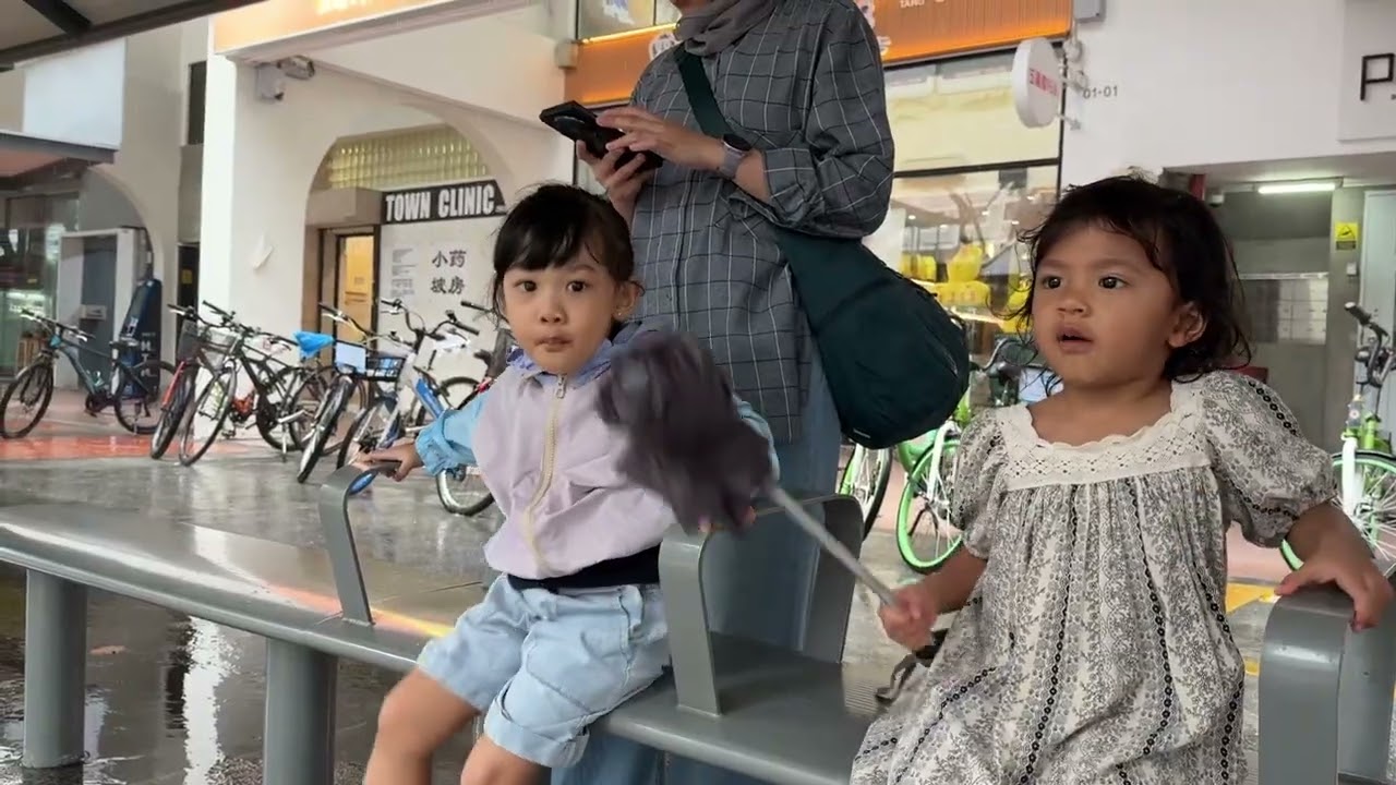 SINGAPORE WITH TODDLER | The Tiara Society, Waroeng Anak Indo, Jewel Changi Airport (Day 3)
