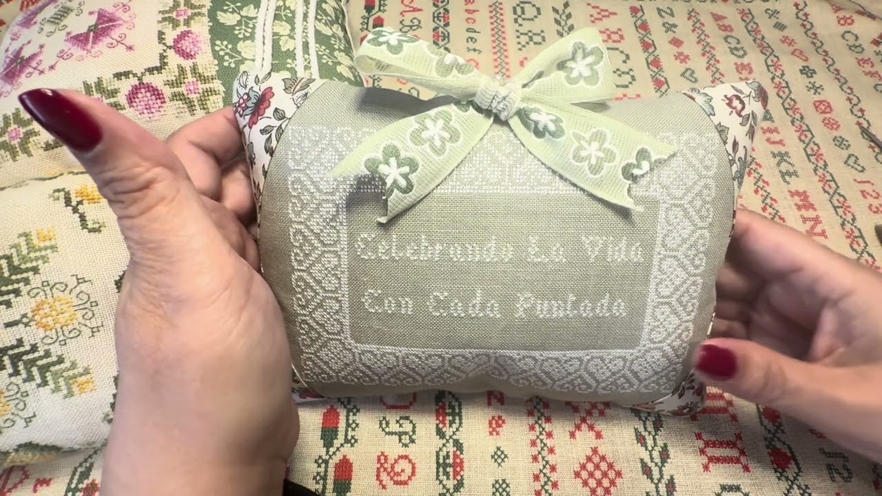 #flosstune 243 🌹Un mes de bordados 🌹#costuracreativa #blackbirddesigns