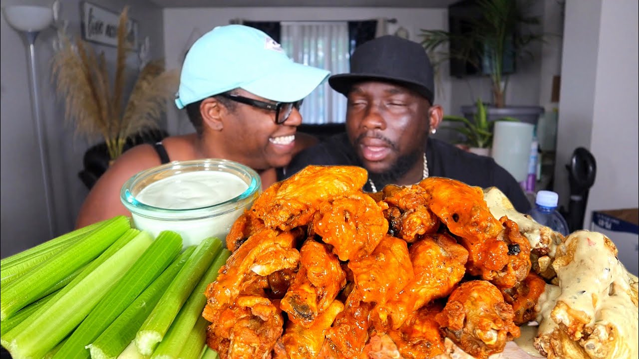 CRISPY BUFFALO AND GARLIC PARMESAN CHEESE FRIED CHICKEN WINGS!!|MUKBANG EATING SHOW!!