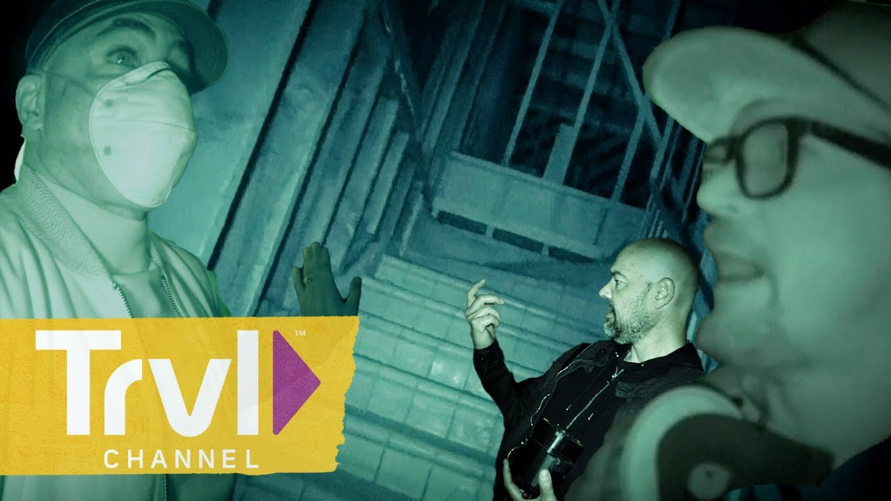 Exploring the Los Feliz Murder Mansion with ET's Kevin Fraizer | Ghost Adventures | Travel Channel
