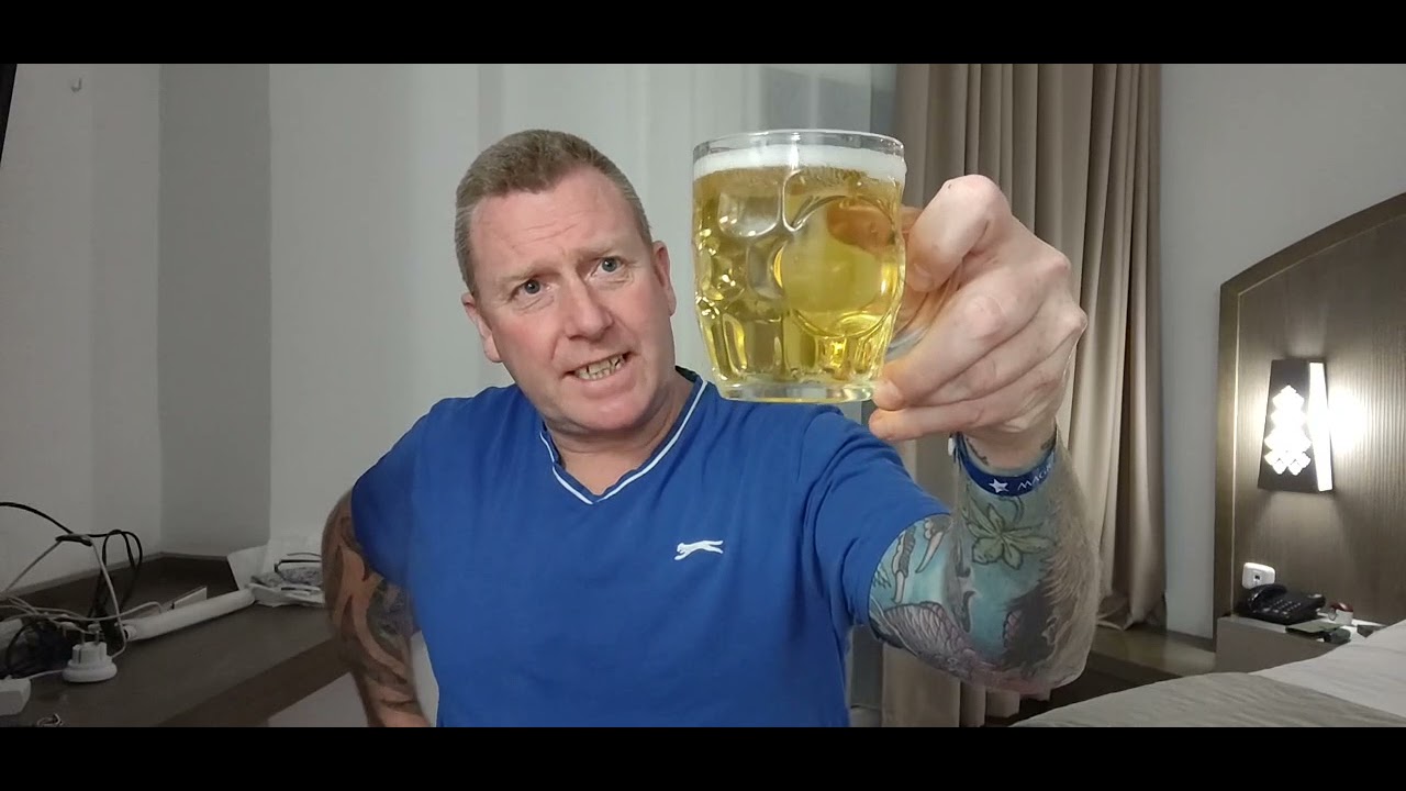 Tunisian brewed Becks 5% - review No. 851