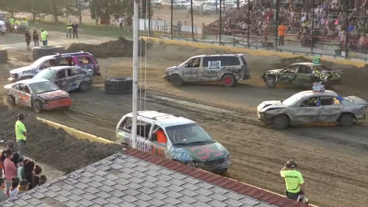 VIKING SPEEDWAY BEATDOWN (HEAT #1 AUTOCROSS)