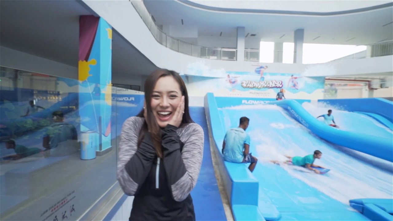 FlowRider&reg; 1 Utama