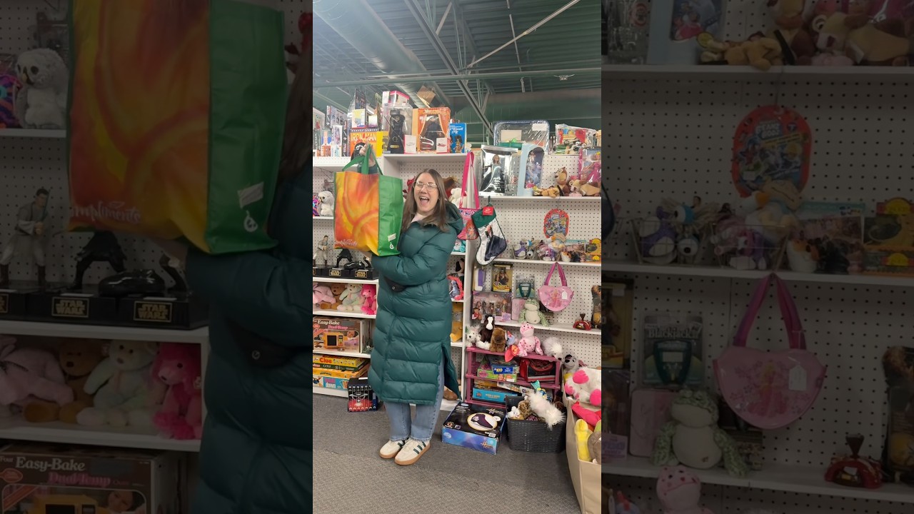 Первая партия антиквариата в антикварном киоске в 2026 году!