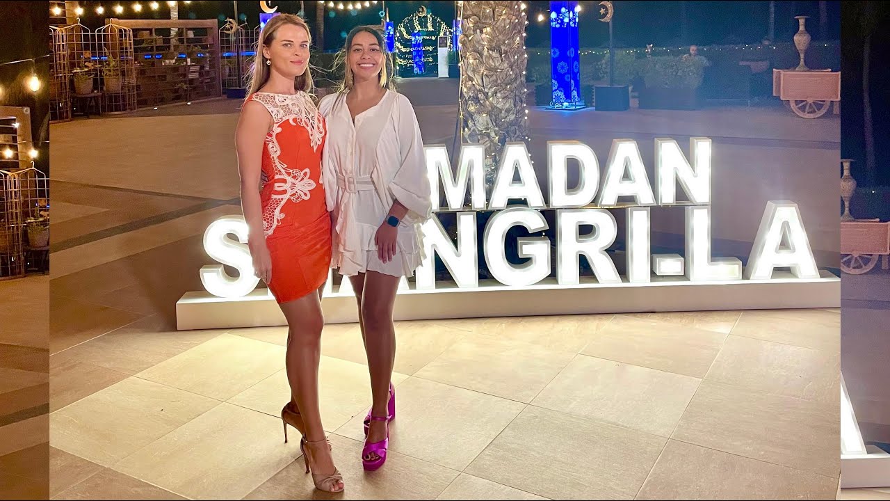 Female Duo Singer and Sax player LIVE