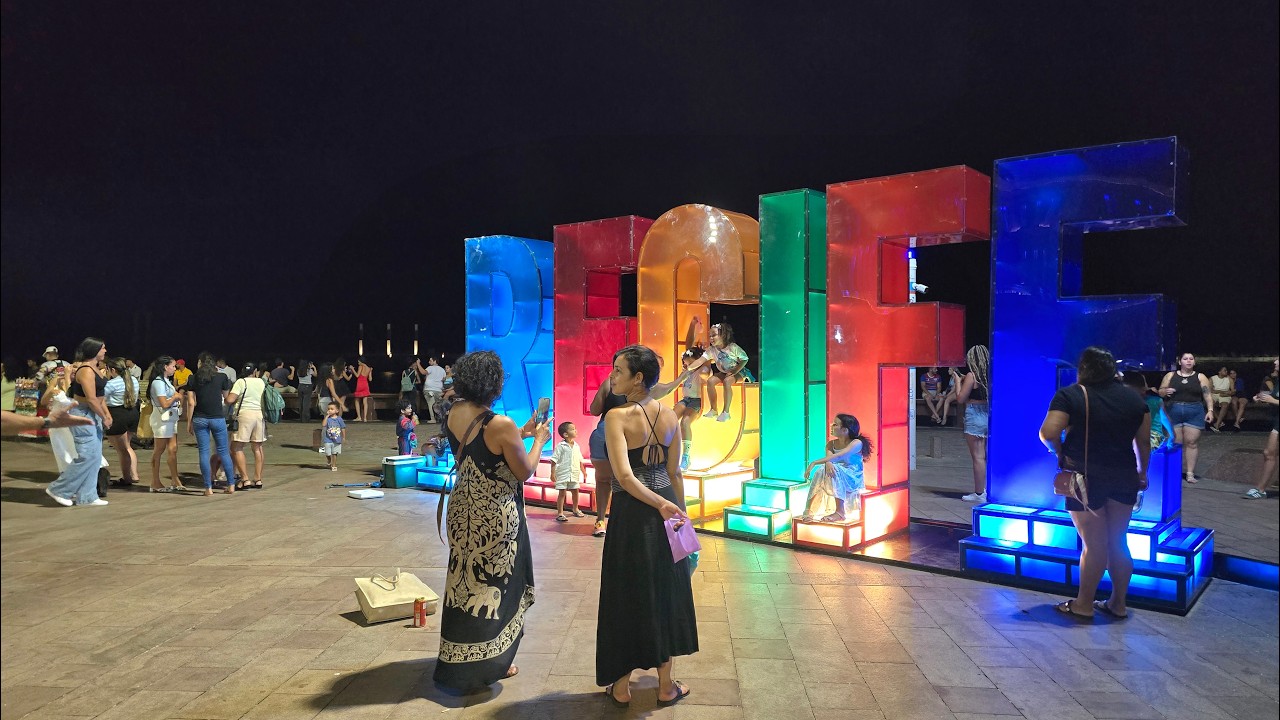 Recife a noite 15 de março 2026 Novo Letreiro