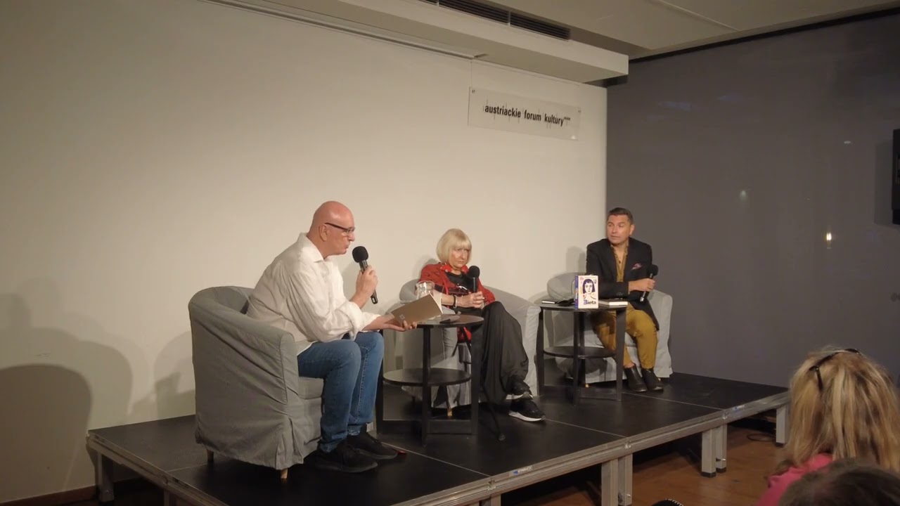 Elzbieta Ficowska i ksiazka Bieta