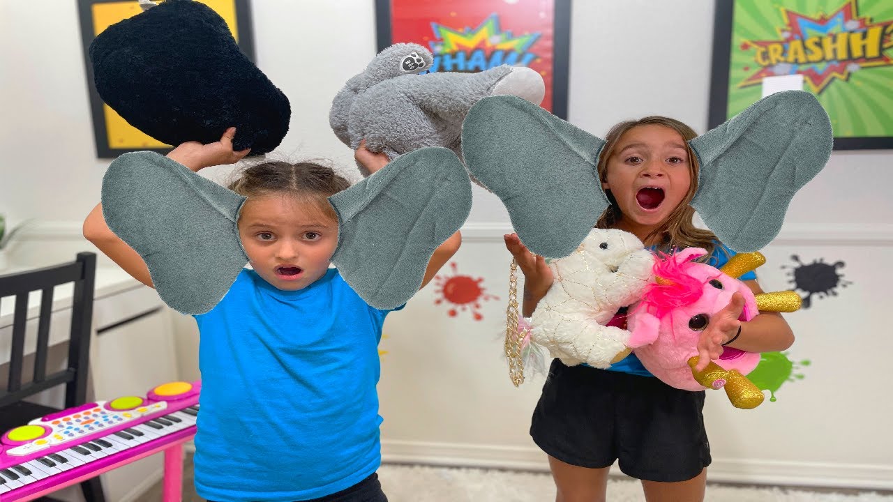 Sisters Play with Teddies - story for kids about toys - the lost teddies