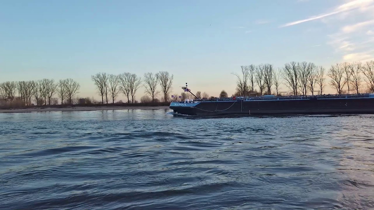 Der gro&szlig;e Flu&szlig;-Der Rhein Lebensader f&uuml;r Europa-M&uuml;nchen- Hamburg-Wien-NY-Biebesheim-Heidelberg