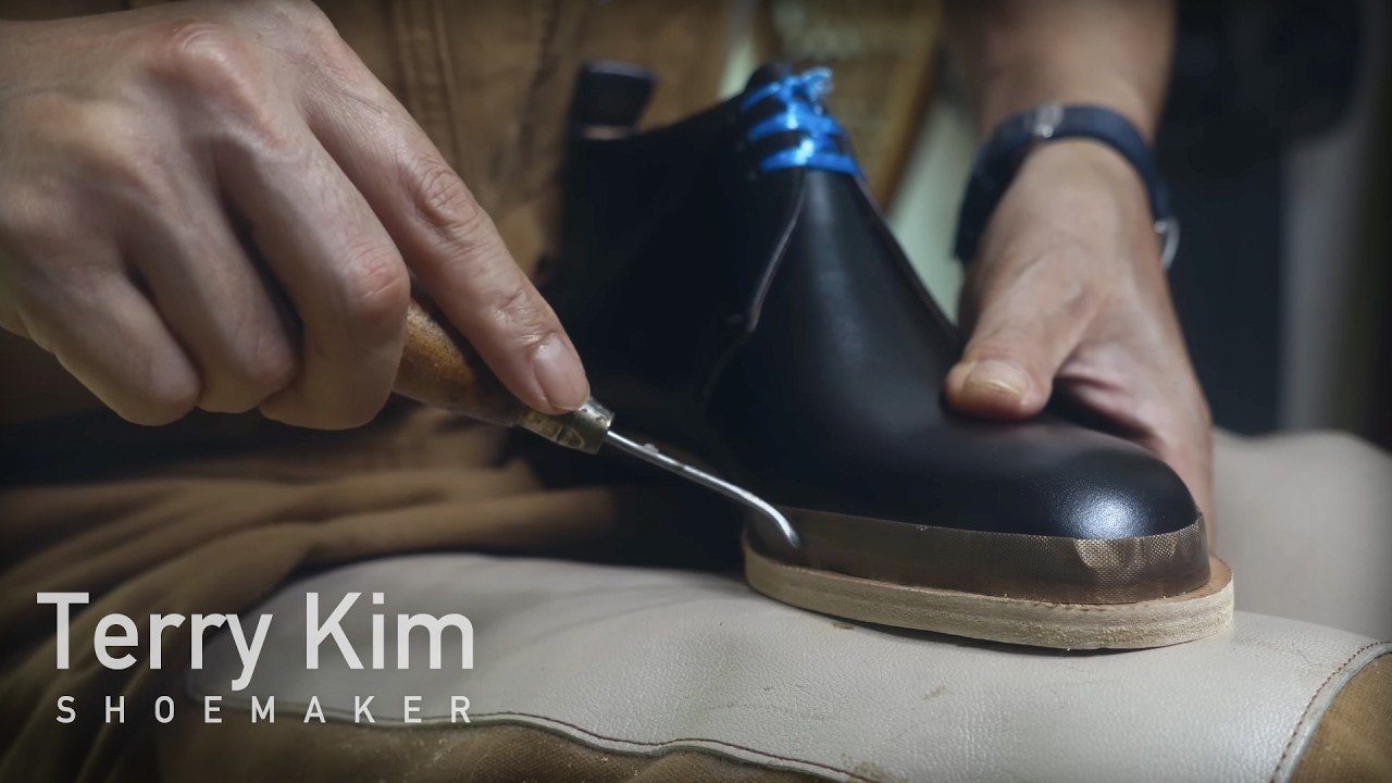 Making Chukka Boots from Kipskin Leather