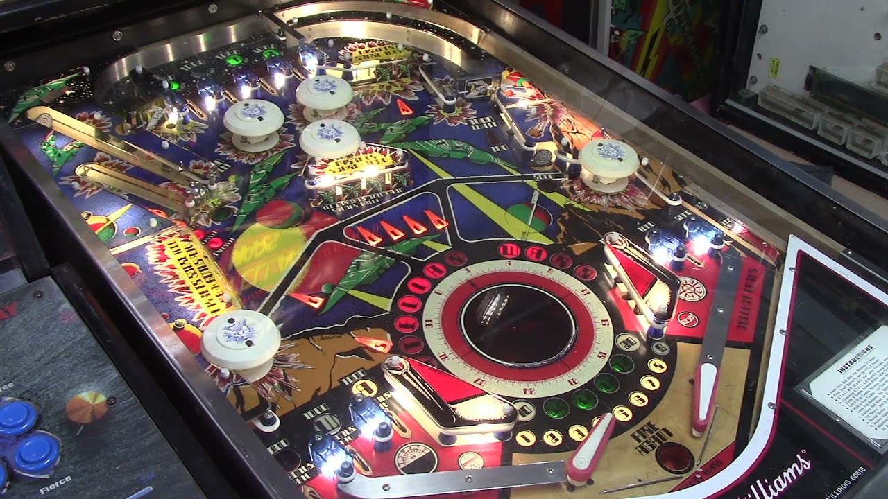 1979 Williams STELLAR WARS pinball machine