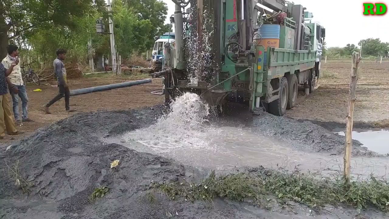 bore well water 350 फीट पे खतरा पानी (गाव छभाडीया)Radhika drilling machine in india.બોરવેલ મશીન