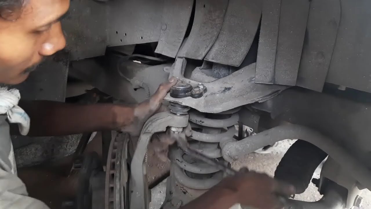 Mahindra  Bolero ball joint and tierod  change/Bolero Suspension  work/ How to change tierod