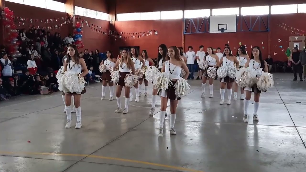 Aniversario Colegio La Fuente - Porristas alianza vaqueros 2023