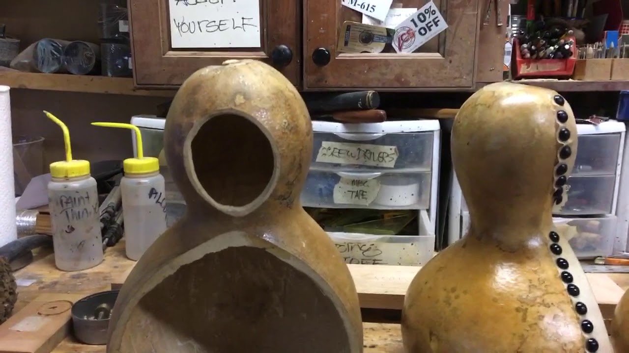 Bottle gourds @ Barry Sholder gourd banjos