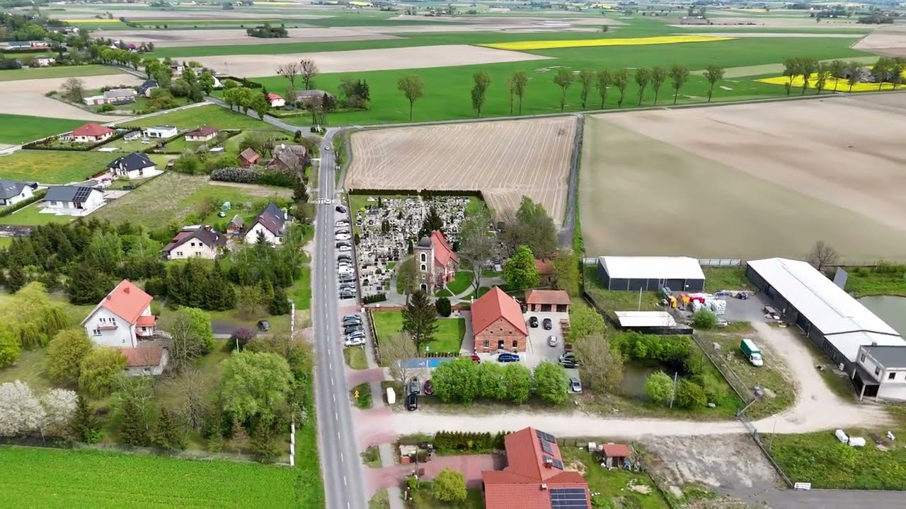 Kościół z lotu ptaka - Parafia św. Marii Magdaleny w Biskupicach