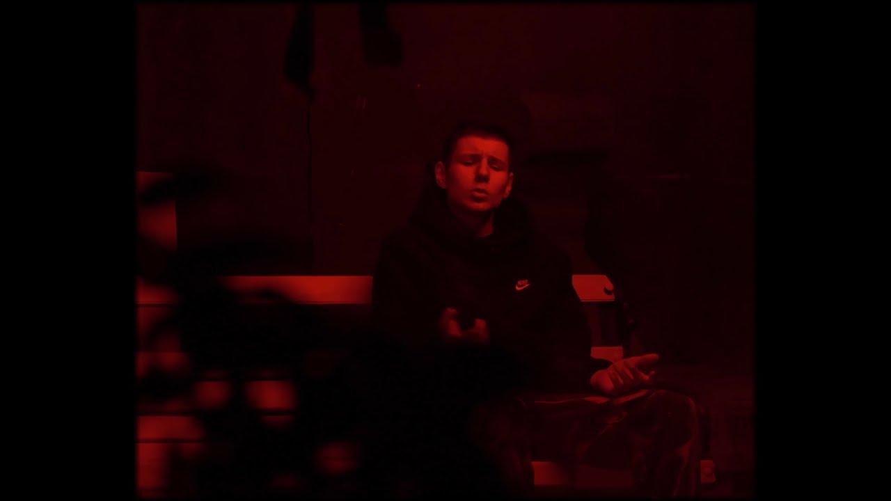 roms - asendamatu ( dir. Judopoiss Production)