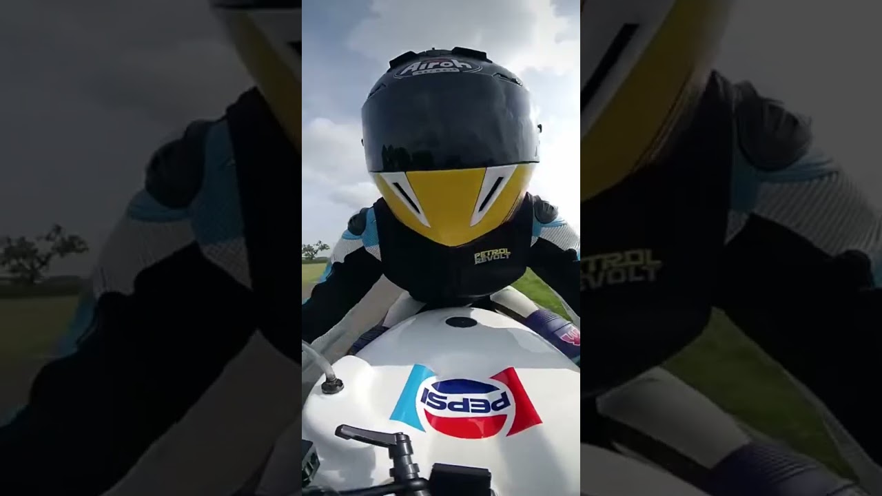 Kevin Schwantz 1989 Pepsi Suzuki out for a blast 